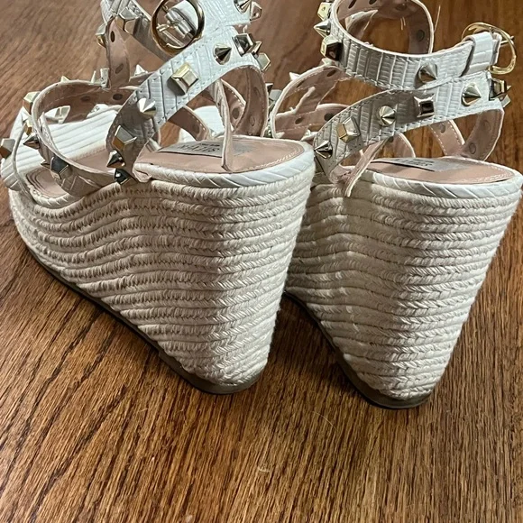 STEVEN size 7 strappy studded wedge sandal - Picture 4 of 5